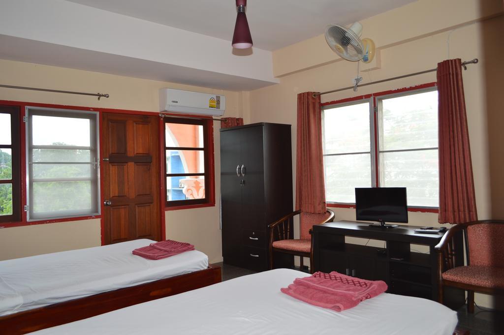 La Paillote Guest House رايونغ الغرفة الصورة