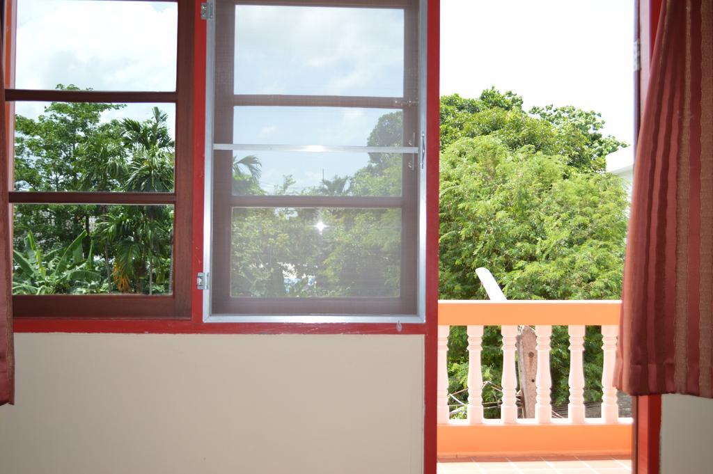 La Paillote Guest House رايونغ الغرفة الصورة