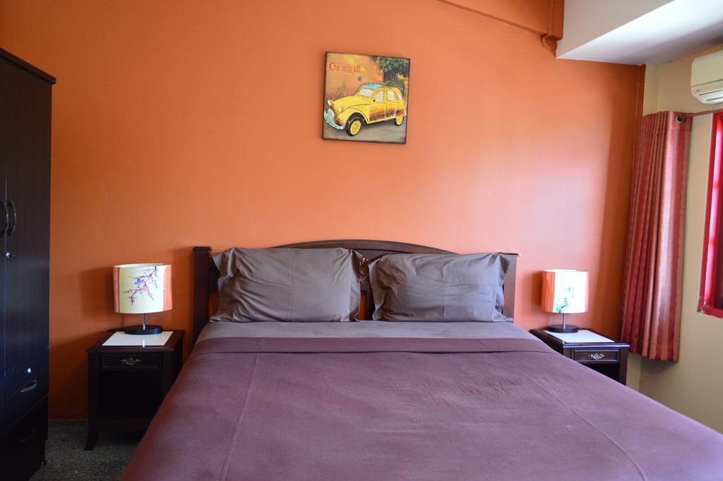 La Paillote Guest House رايونغ الغرفة الصورة
